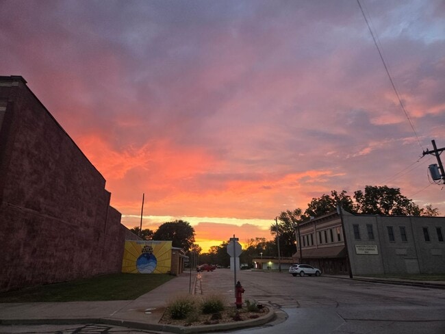 Building Photo - Premium Listing: Historic Estate + Acreage — Lamar’s Crown Jewel