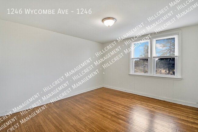 Building Photo - 1246 Wycombe Ave