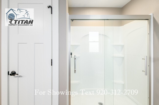 Building Photo - 1087 Faith Ct