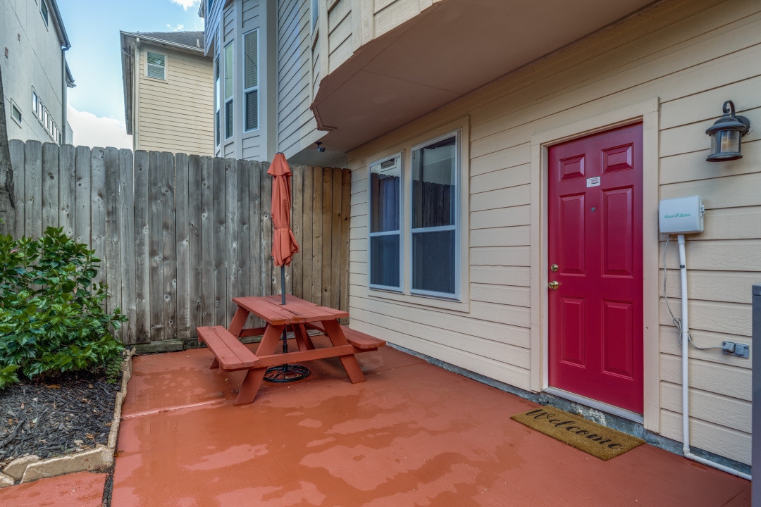 Building Photo - 4110 Woodhead St