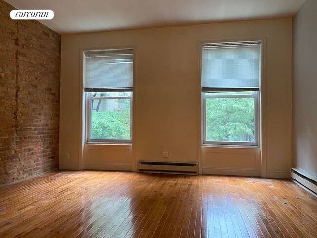 Building Photo - 222 E 50th St