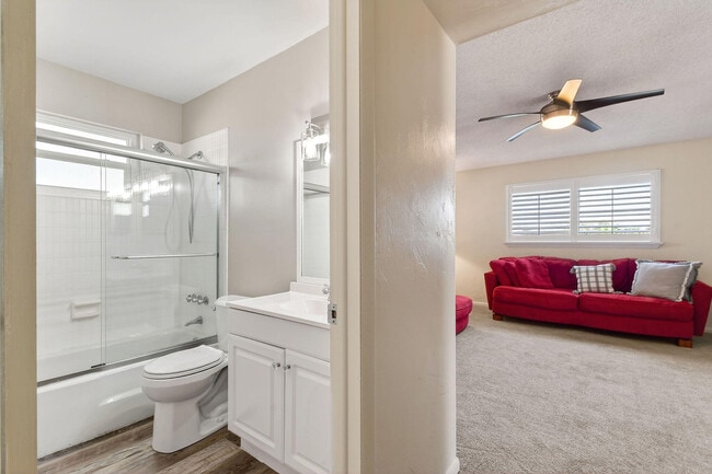 Building Photo - 3150 Meridian Way S