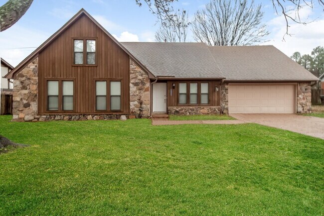 Building Photo - 6042 Bartley Ridge Dr