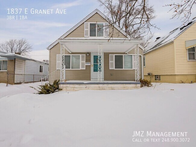 Building Photo - 1837 E Granet Ave