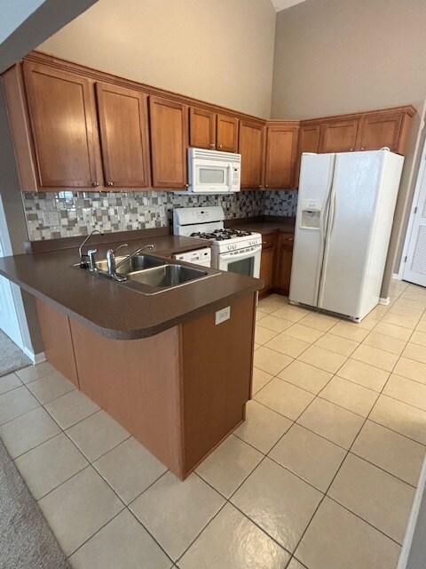 Building Photo - 14630 Euclid St