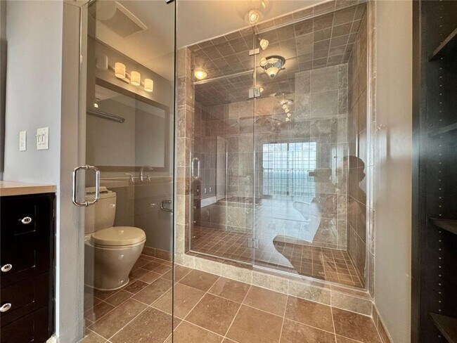 Building Photo - 199 14th St NE