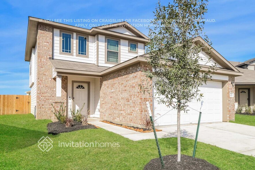 Building Photo - 11015 Inflow Dr