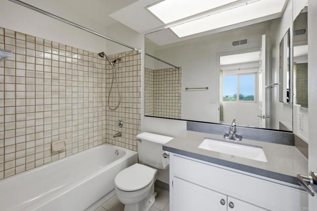 Building Photo - 6805 Briarwood Dr