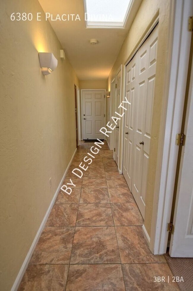 Building Photo - Las Ventanas 3 Bed 2 Bath - Close to Golf,...