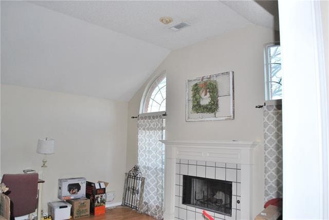 Building Photo - 2633 Bauer Dr