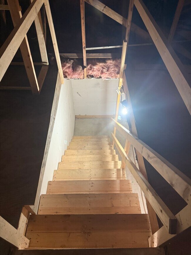 Building Photo - 2 bedroom possibly 3 with oversized Garage/Work Shop in Newville