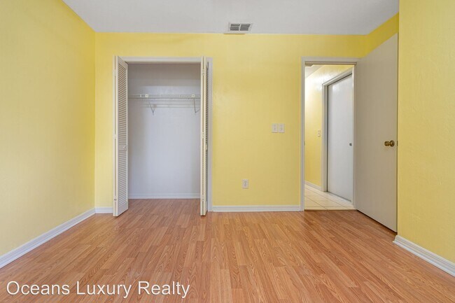 Building Photo - 2 br, 2 bath House - 6134 Sequoia Dr