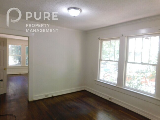 Building Photo - $200 Visa gift card offer!