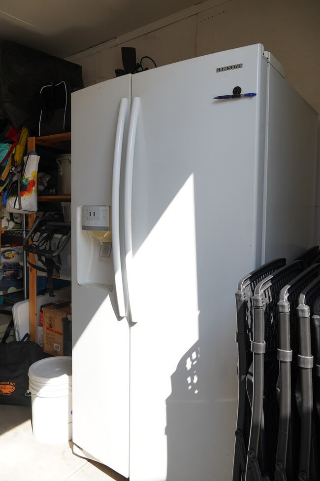 Building Photo - 3729 Boyce Ave