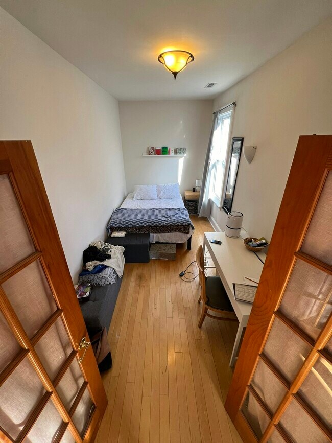 Building Photo - 4233 N Central Park Ave