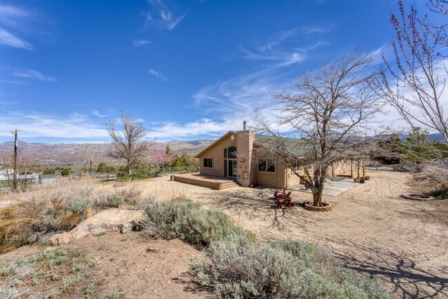 Building Photo - 155 Pioche Rd