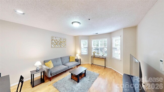 Building Photo - 424 Mather Green Ave