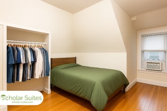 Building Photo - 86 Linden St