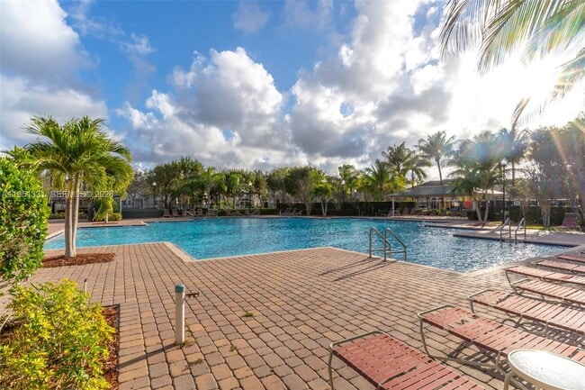 Building Photo - 27301 SW 140th Ct