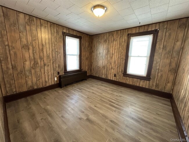 Building Photo - 84 Orange Ave