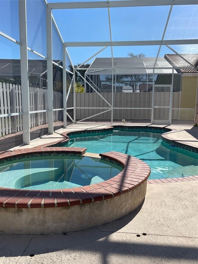 Building Photo - 1748 SW 108th Way