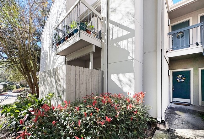 Building Photo - 7950 N Stadium Dr