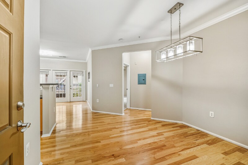 Primary Photo - 11800 Old Georgetown Rd