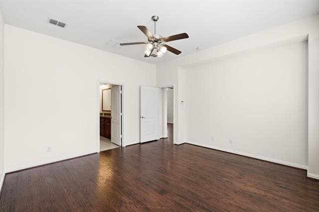 Building Photo - 304 Sir Brine Dr