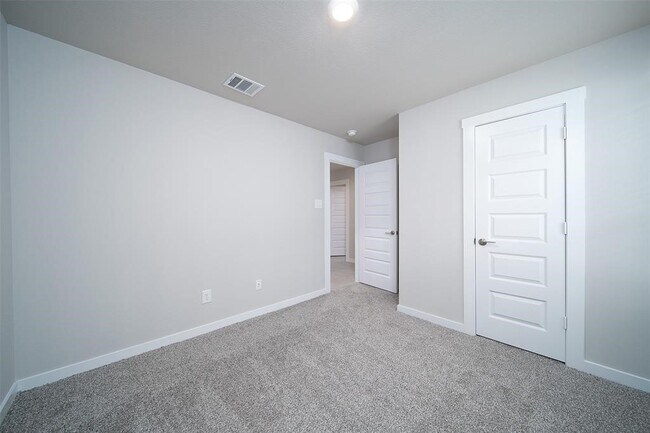 Building Photo - 7411 Victoria Brook Trace