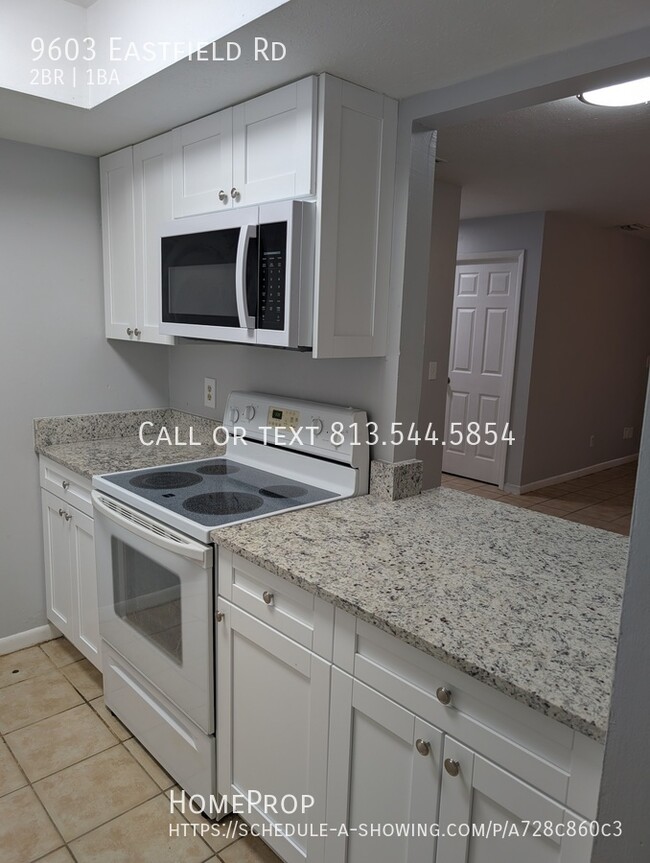 Building Photo - 2/1 Newly Remodeled Condo in Thonotosassa