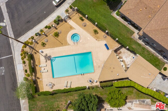 Building Photo - 72669 Eagle Rd