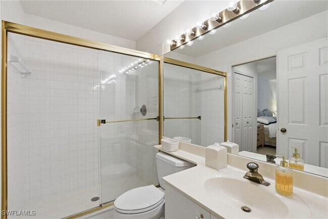 Building Photo - 6865 San Marino Dr