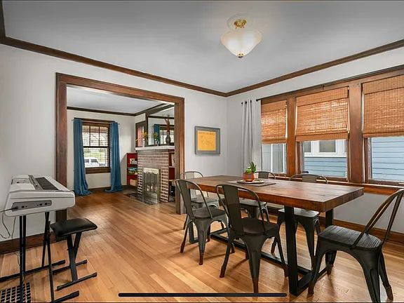 Building Photo - "Charming 3-Bed, 2-Bath Home on Holmes St, Kansas City - Your Cozy Retreat Awaits!"