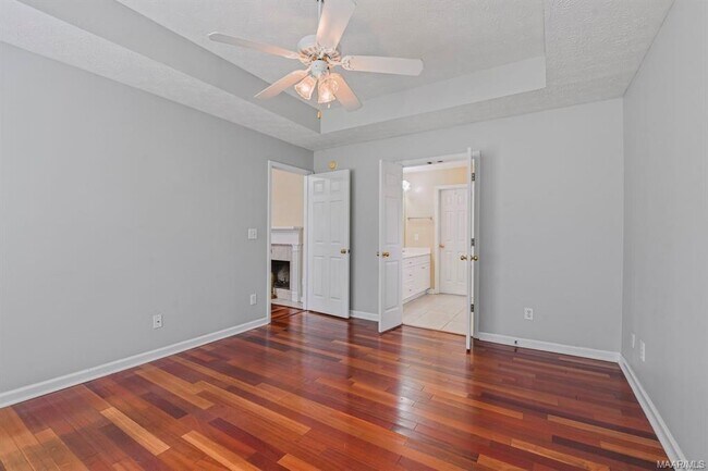 Building Photo - 8990 Stoneridge Pl