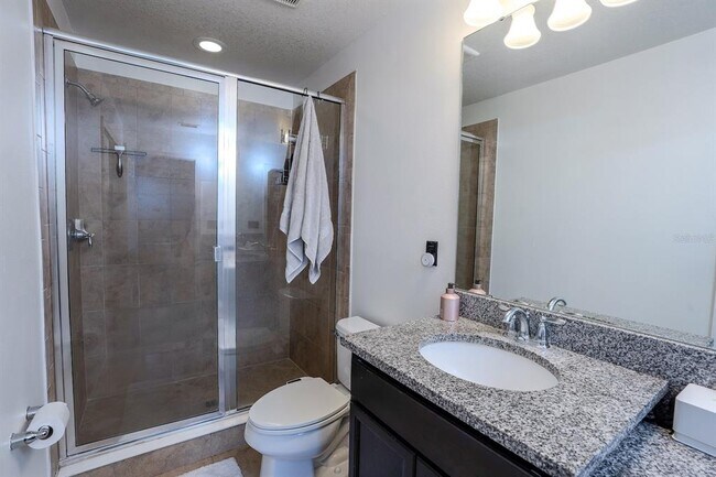 Building Photo - 9136 Hillcroft Dr