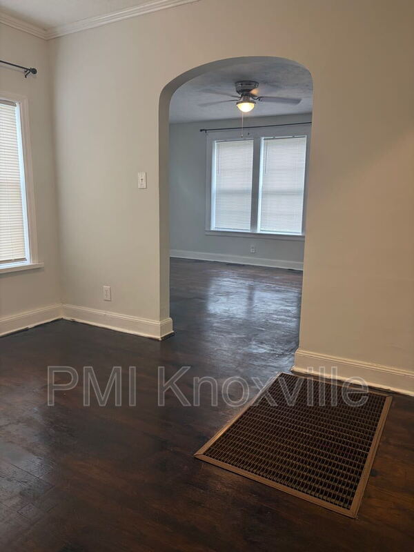 Building Photo - 4032 Walker Blvd