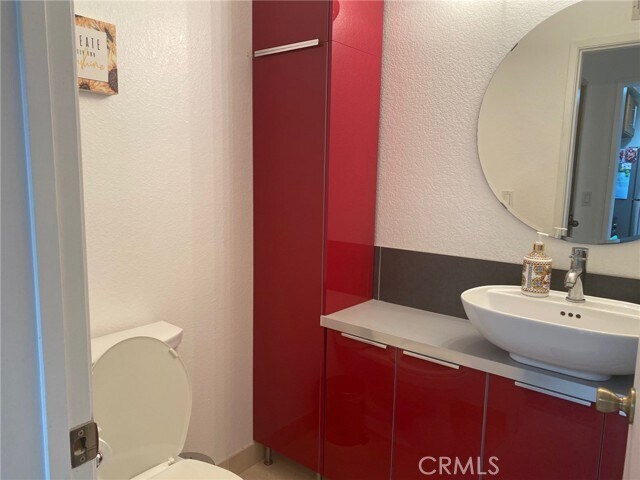 Building Photo - 2563 Plaza del Amo Plz