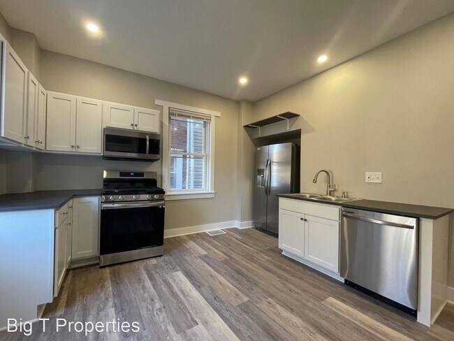Building Photo - 4 br, 2 bath House - 3013 N Washington Street