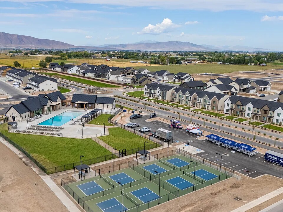 Building Photo - 1505 E 720 N