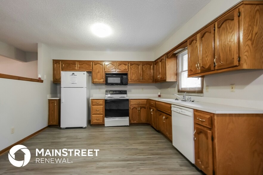 Building Photo - 927 NW 62nd Terrace