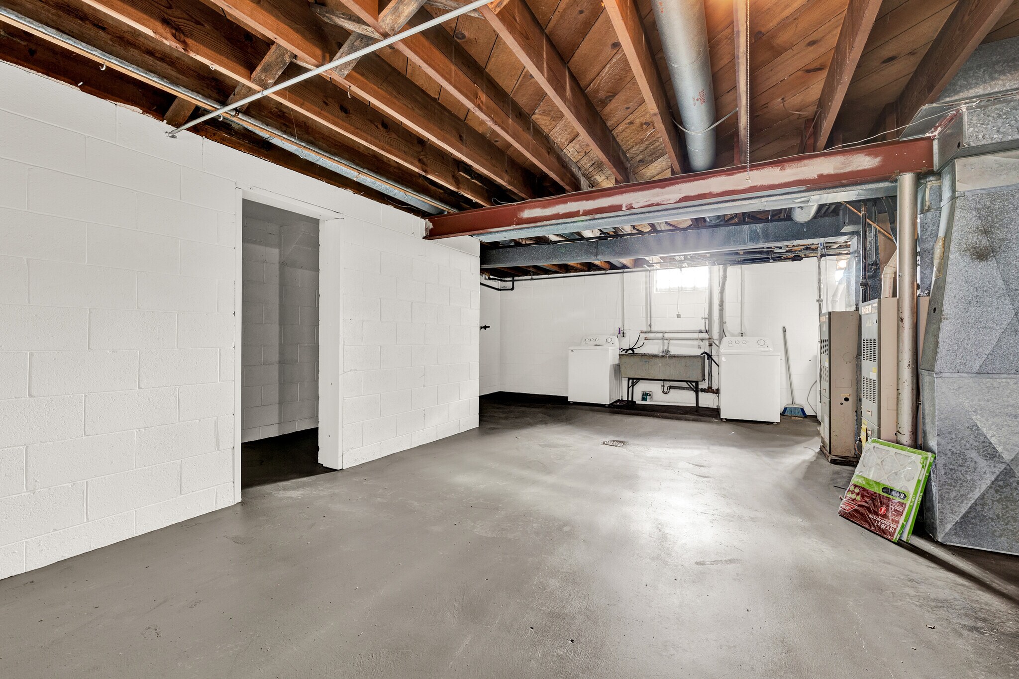 Building Photo - 4305 S Iowa Ave