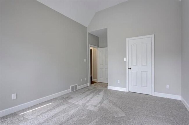 Building Photo - 1359 Winoka Rd