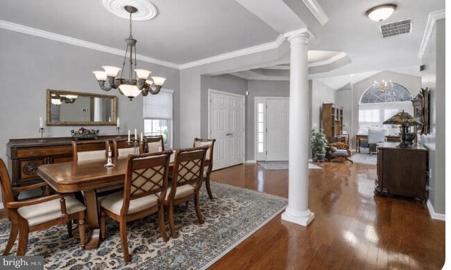 Building Photo - 124 Ridgway Dr