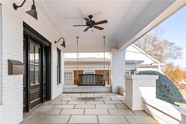 Building Photo - 636 Kennesaw Ave NE