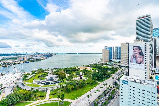 Building Photo - 141 NE 3rd Ave