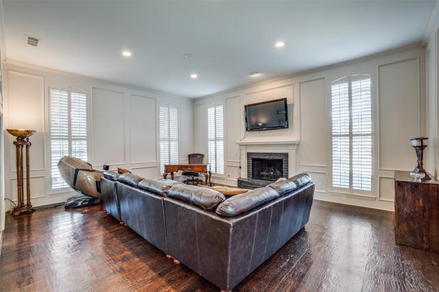 Building Photo - 5604 Covehaven Dr