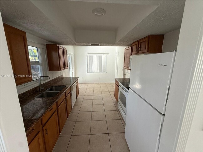 Building Photo - 22685 SW 64th Way