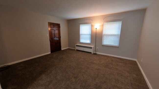 Building Photo - 1216 North Plum Street