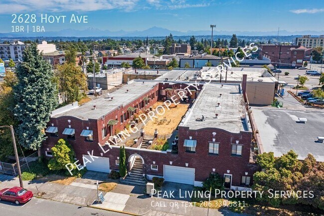 Building Photo - Bayside Collection - Spacious 1bd 1ba in D...