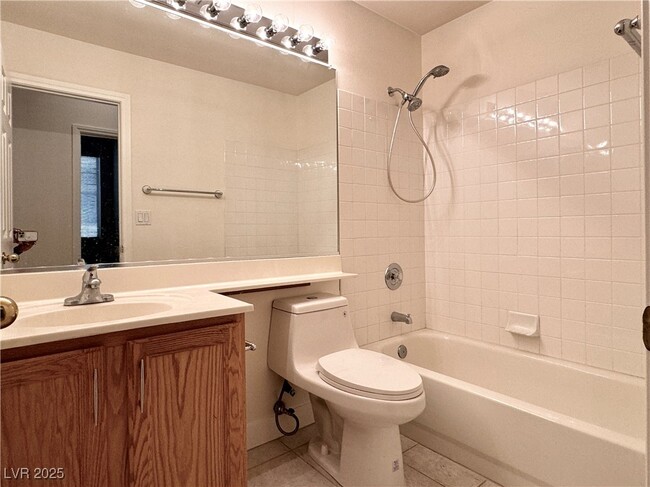 Building Photo - 10137 Crest Brook Pl